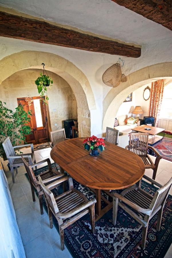 Dar Ix-Xemx Hotel Nadur Bagian luar foto